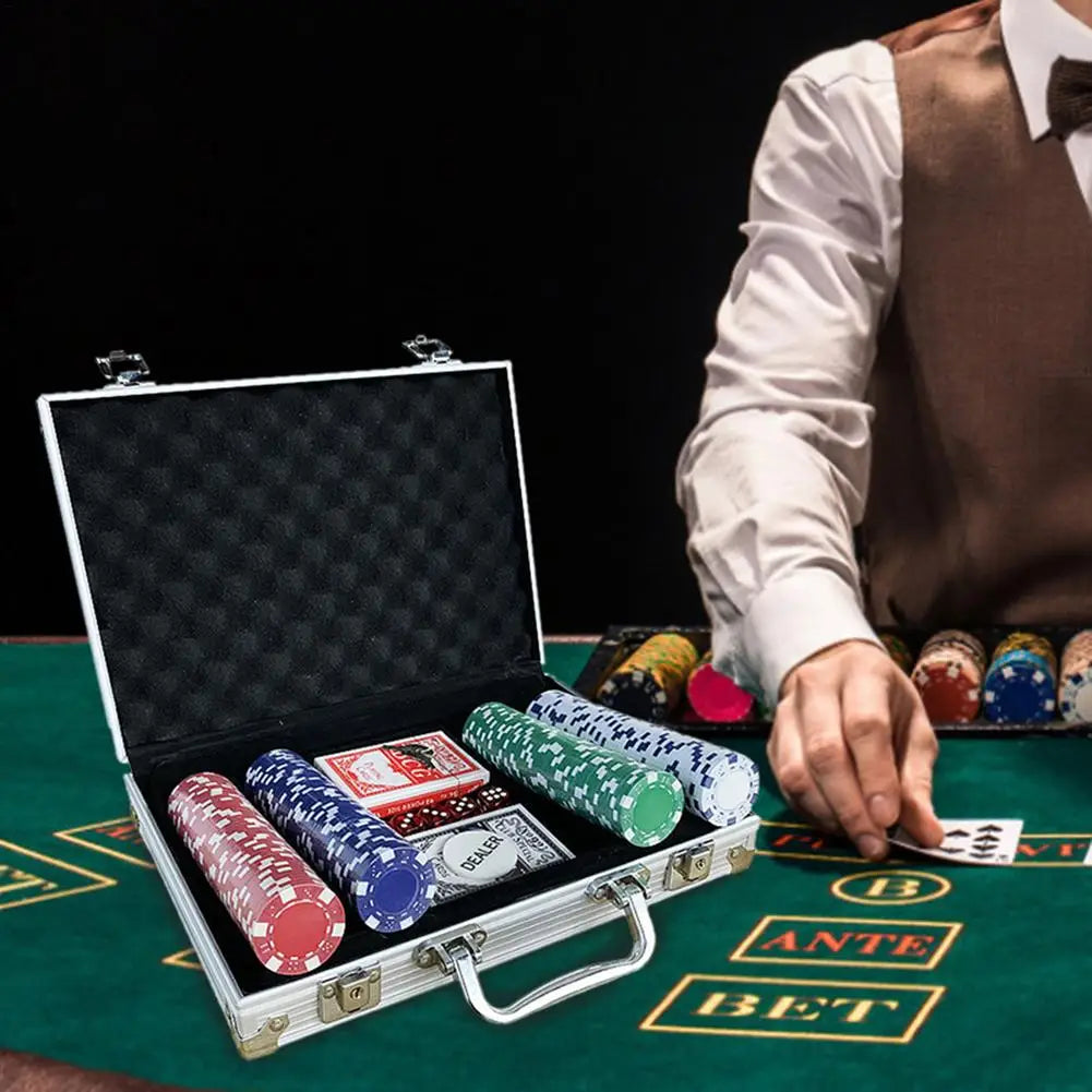 200 Piece Poker Chip Set